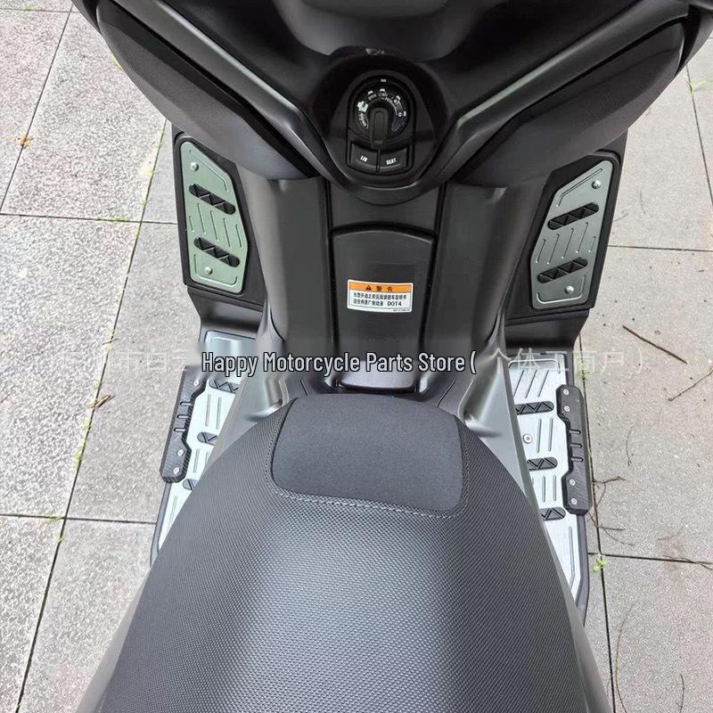 Aluminum Alloy Foot Pegs with Anti-Slip and Anti-Scratch Strips for Forza NSS350 Models 18-25