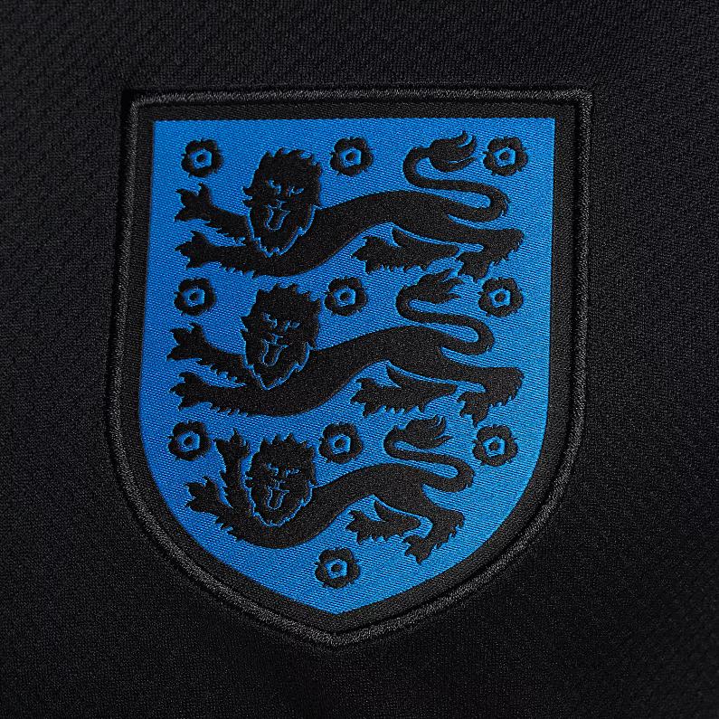Nike England 2025 Stadium Away (Women's Team) Men's Nike Dri-FIT Soccer Replica Jersey FZ9022-010
