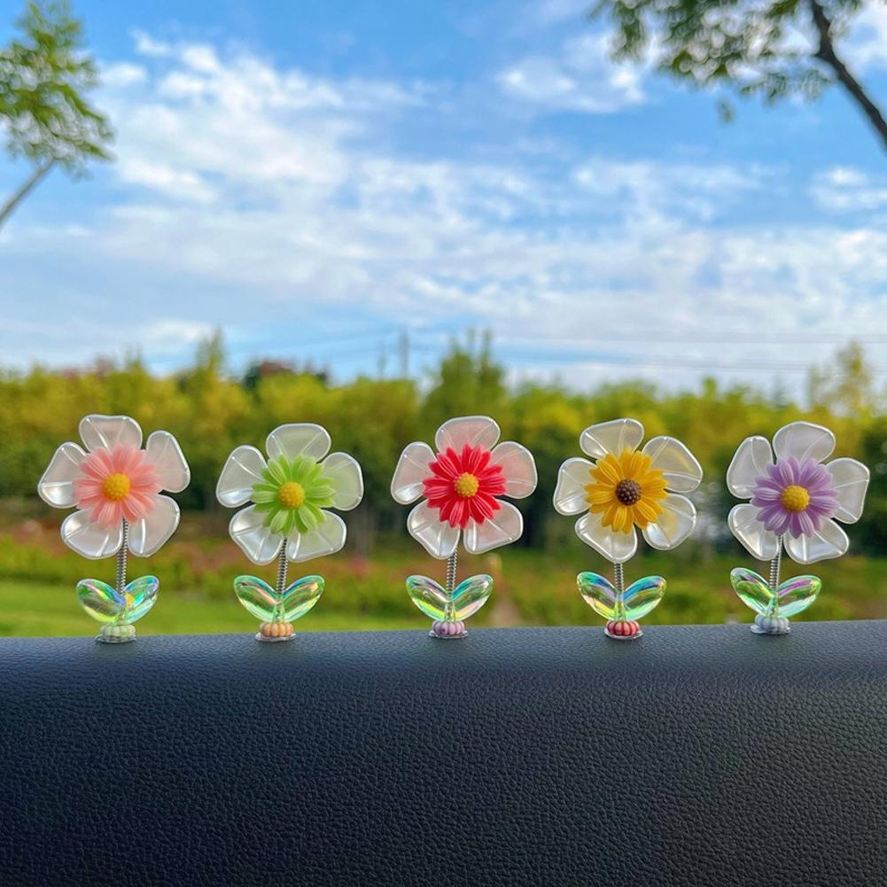 5Pcs Cartoon Car Interior Shaking Head Sunflowers Ornament Decoration with Spring Shake Head Decor Double-sided Tape
