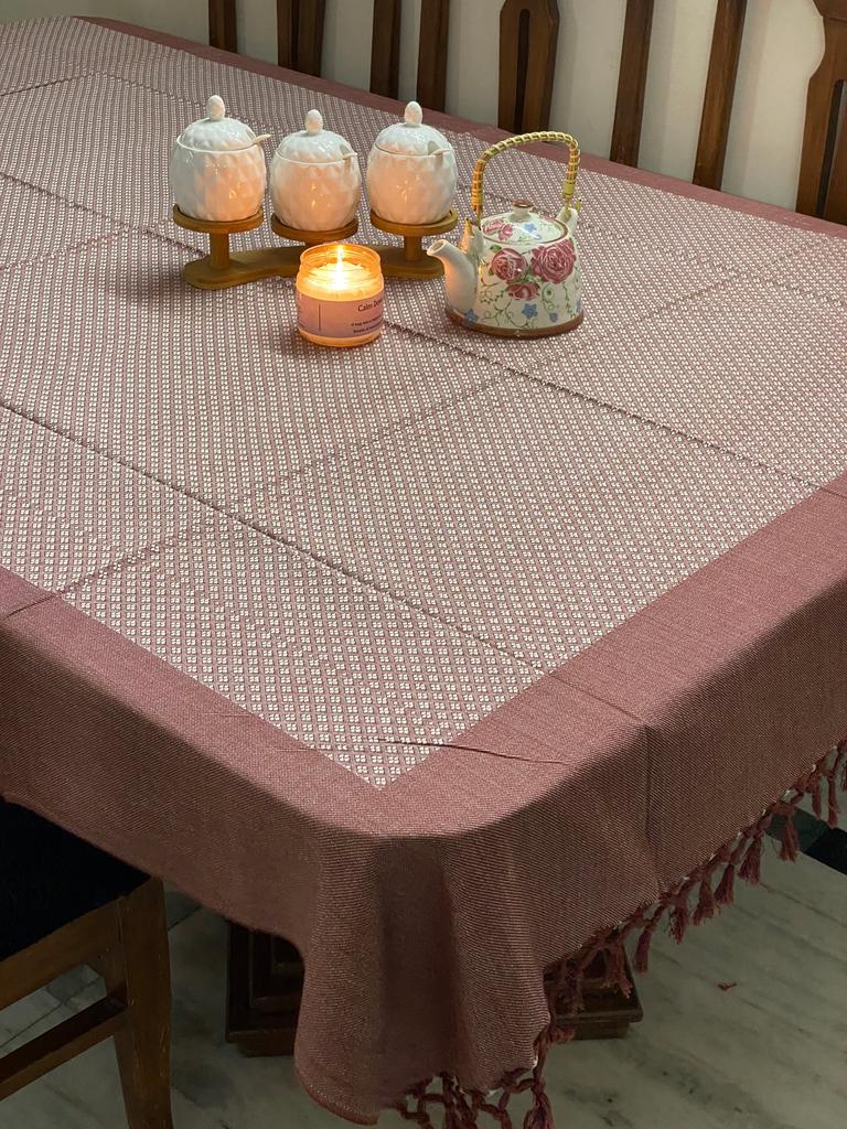 Woven Cotton Reversible Table Cloth 6 Seater (90*60 Inches)