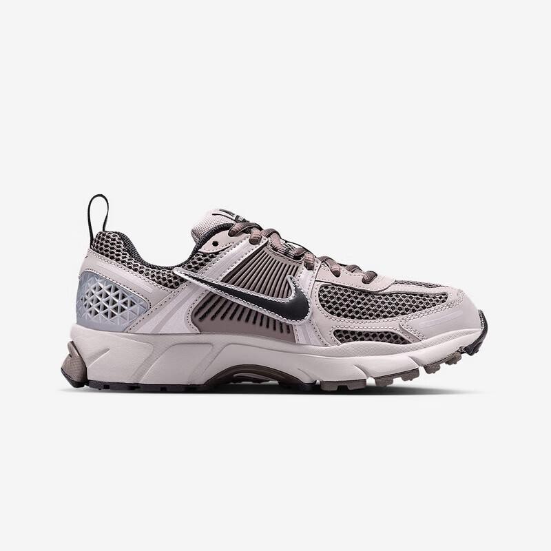 Nike Vomero 5 (GS) Women's Casual Shoes