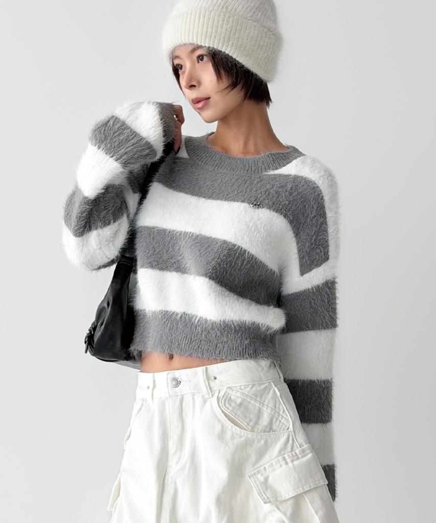 THE GREEN LAB Hairy Block Stripe Crop Knit [Gray]