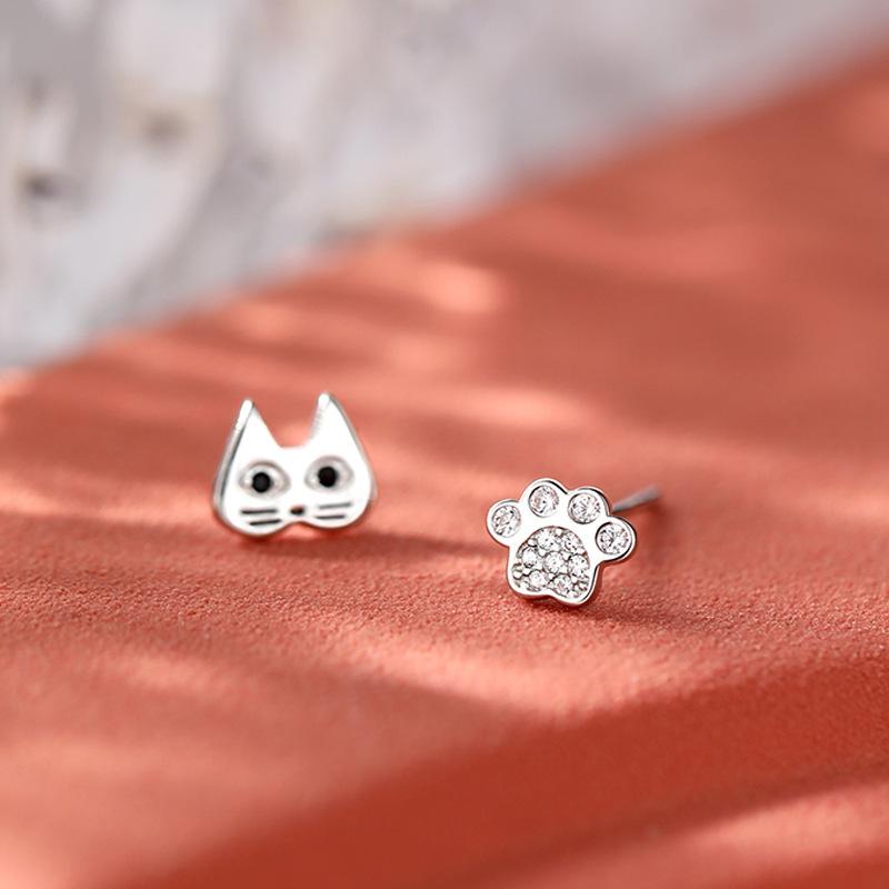 Мини милые асимметричные серьги-гвоздики в виде кошки, женские, ранняя весна, корейская версия, креативные, забавные серьги в виде кошачьей лапки, индивидуальность