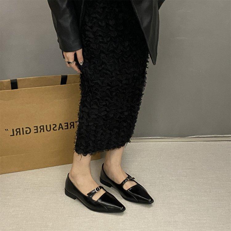 Остроконечные темпераментные туфли Мэри Джейн, женские туфли, новинка весны и осени 2024 года, французские туфли на низком каблуке для позднего вечера, маленькие кожаные туфли