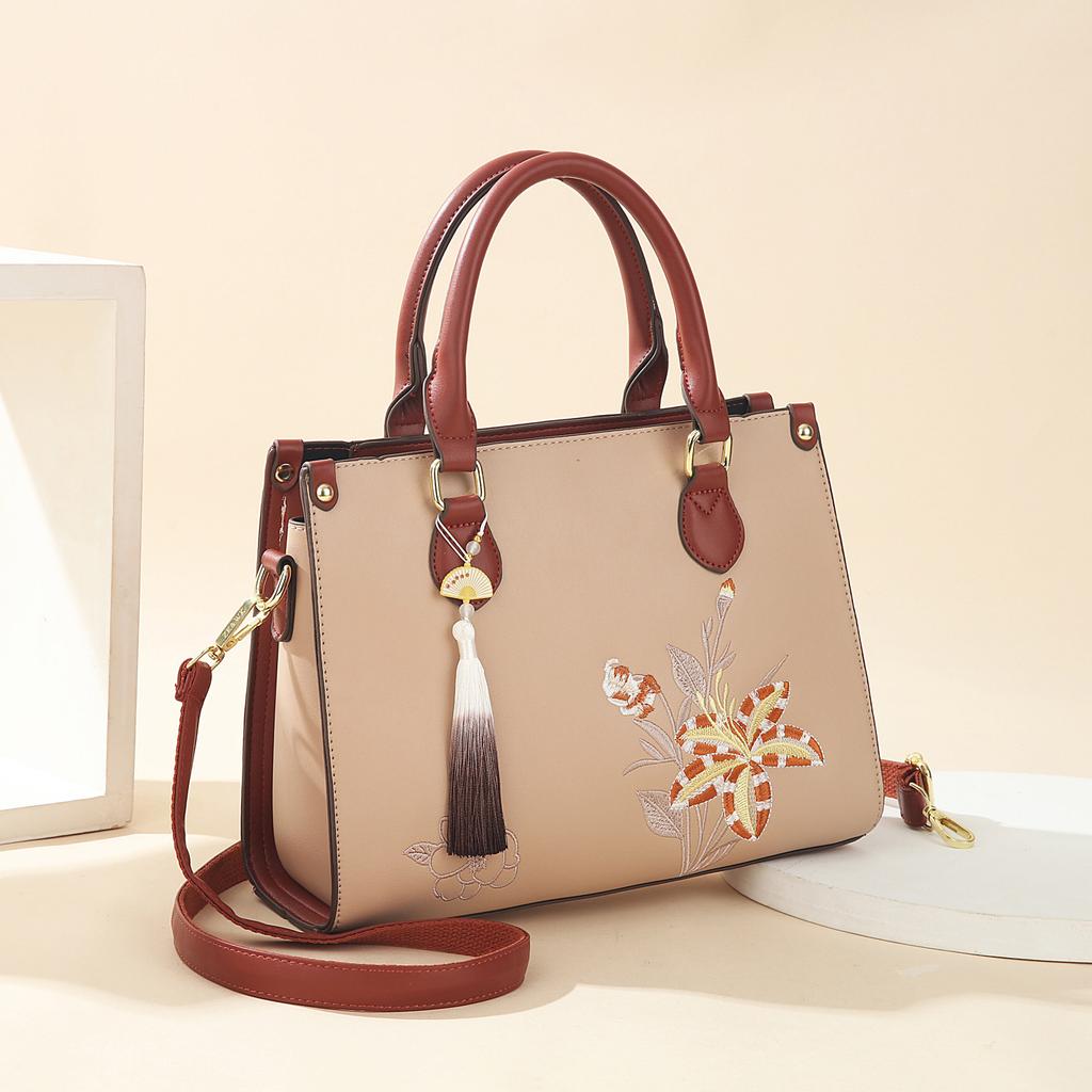 Женская сумка-мессенджер для мамы 2025 новая высококлассная вышивка в китайском стиле для среднего возраста свадебная сумка большой вместимости