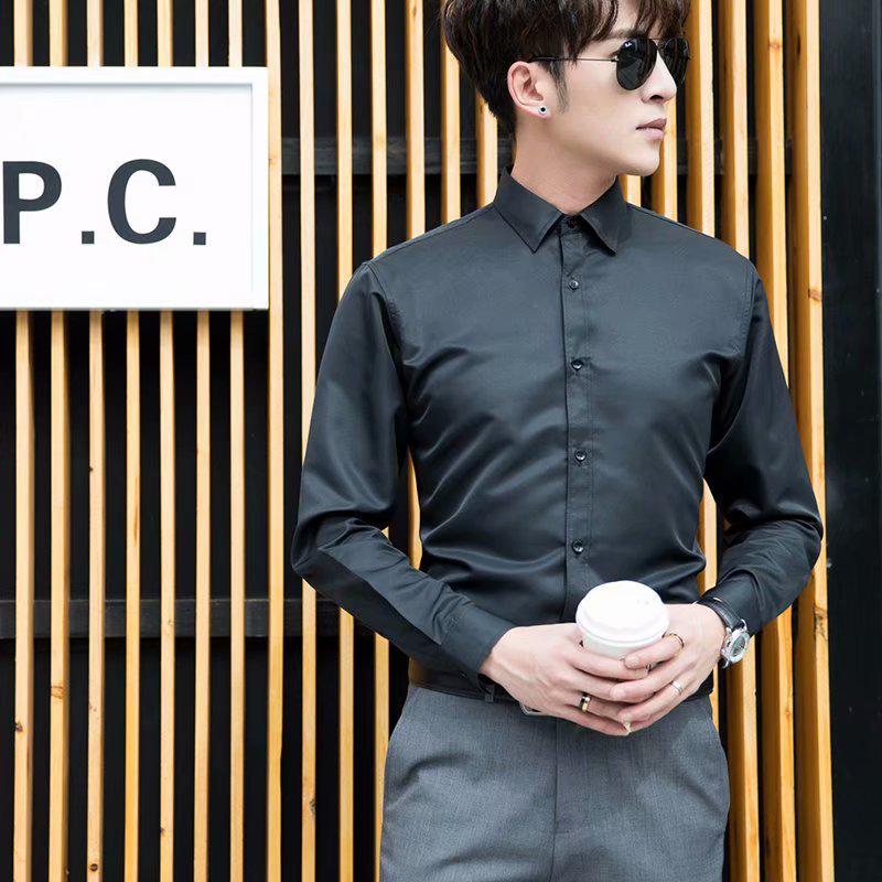 Мужская приталенная рубашка в стиле business casual с длинным рукавом для весны и осени