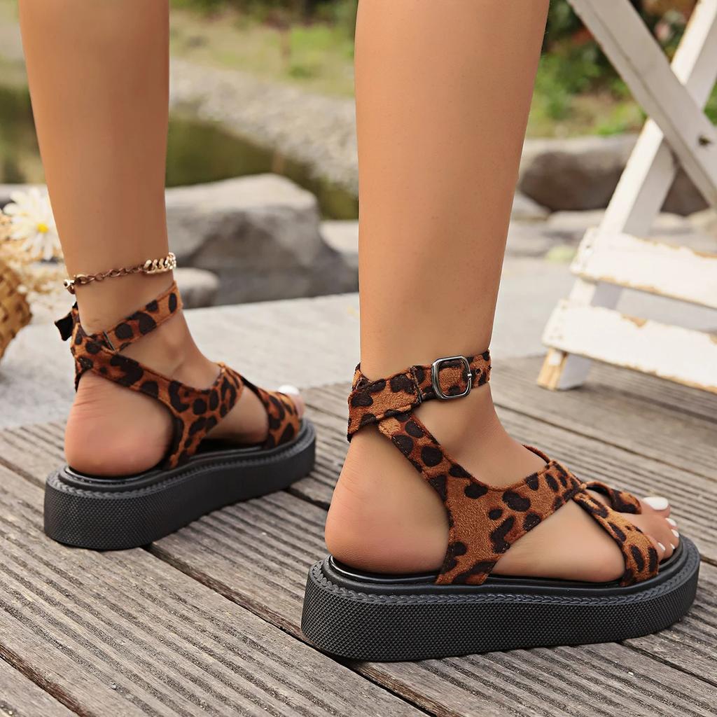 Fashion 2024 Women's Sandals Summer New Leopard Print Flat Heels Platform Sandals Outdoor Casual Peep Toe Roman Sandals Sandalias Mujer