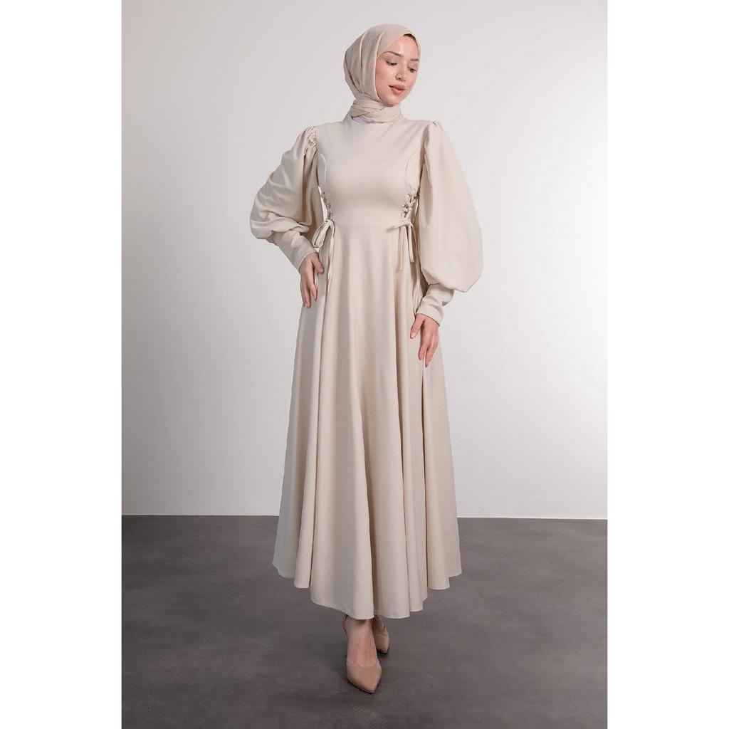 Hijab Dress With Ties On Both Sides Of The Waist