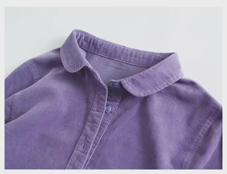 Платье из вельвета с воротником-стойкой, завязкой на талии и длинными рукавами — художественный и свежий стиль