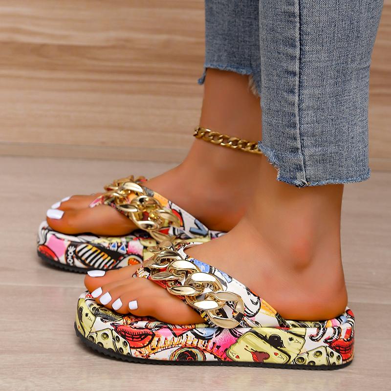 Platform Slippers Graffiti Metal Chain Decoration Wedge Slippers for Women Beach Shoes Rome 2024 Summer New Women's Flip-flops