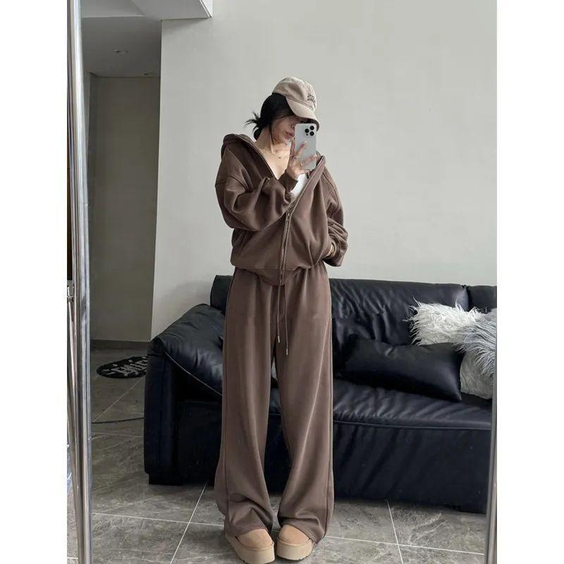 Простой однотонный повседневный спортивный костюм для женщин на осень и зиму, состоящий из куртки с капюшоном и брюк широкого кроя