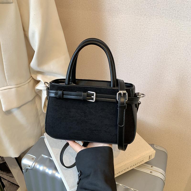 Популярная в этом году маленькая женская сумка осень-зима 2025, новая матовая ретро сумка-мессенджер, повседневная портативная сумка-ведро