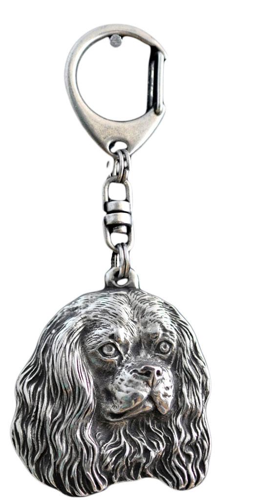 Cavalier King Charles Spaniel - Posrebrzany Brelok Do Kluczy Z Psem W Pudełku Prezentowym, Ozdoba Torebki, Zawieszka Do Plecaka Marki Art-Dog