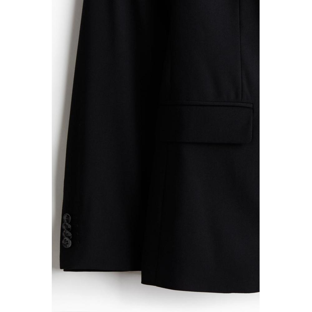 Куртка HM slim fit черного цвета