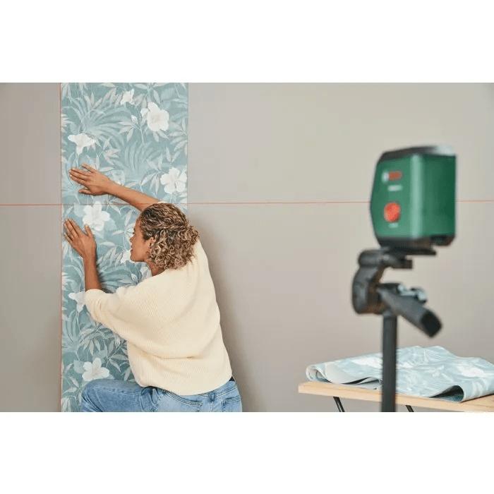 Laser lignes BOSCH - UniversalLevel - Avec housse de transport et 2 piles 1,5 V AA