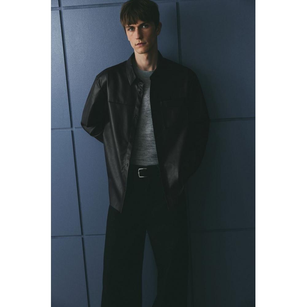 Рубашка HM Regular Fit с покрытием, черная
