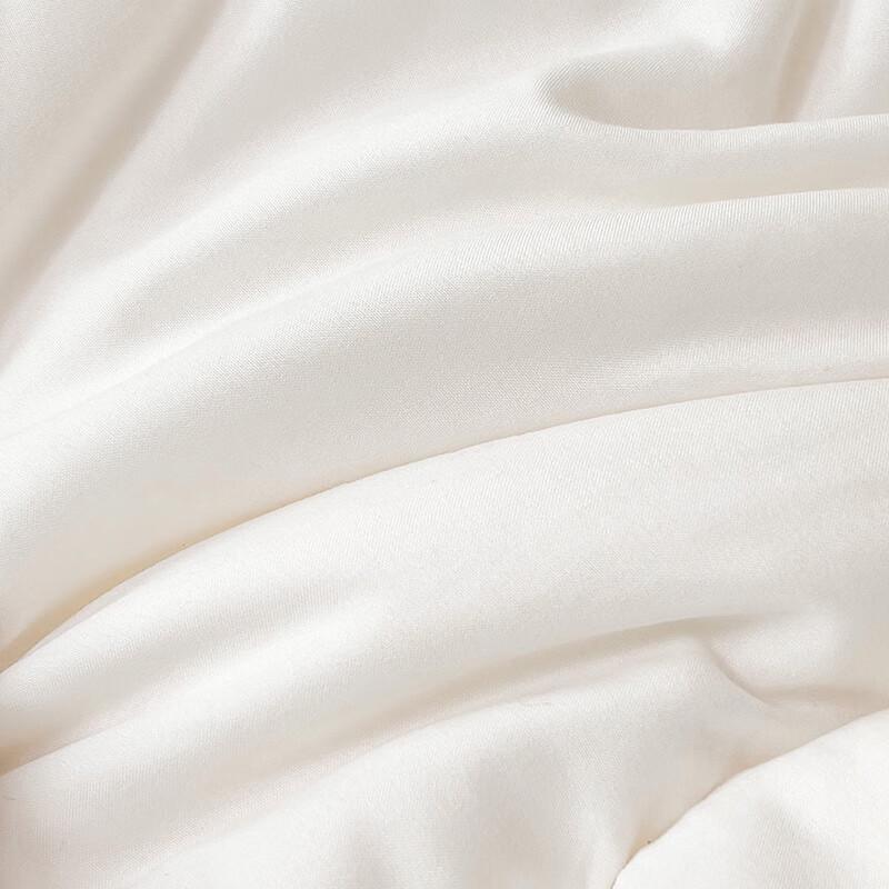 Playboy All Cotton Quilt