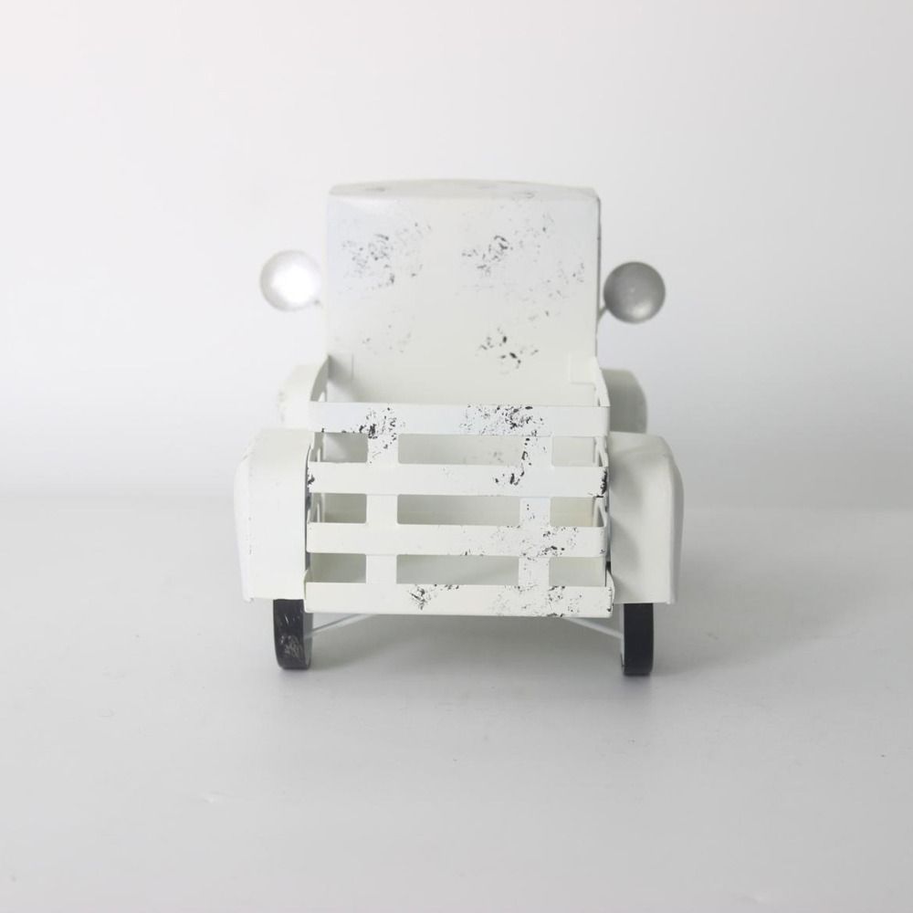 Handmade Wrought Iron Car Ornament Metal Craft Snow Truck Figurine Holiday Home Decoration