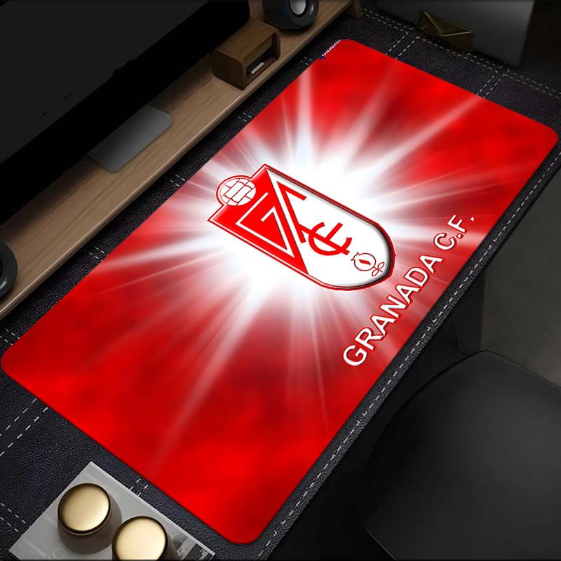 Granada Golden Crest Mouse Pad, Rubber Base, Mouse Pad for Gamers and Office Use, Gaming Desk , Easy To Clean Mat Christmas fan gifts