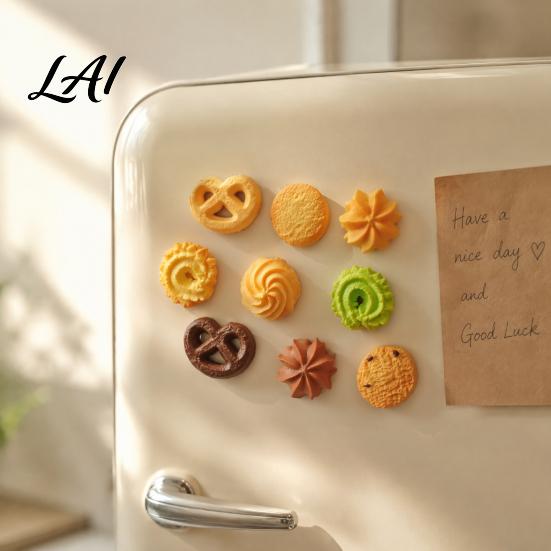 Food Fridge Magnets Simulated Cookie Refrigerator Magnet 3D Fake Decorative Simulation Memo Notes Photo Holder for Home Decor Office Whiteboard