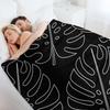 Minimalistic Monstera Throw Blanket Blankets For Bed Bed Fashionable manga heavy to sleep Blankets