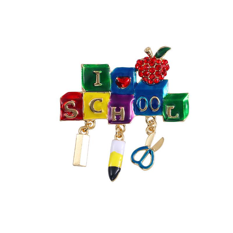 Santa Claus Christmas Tree Brooch - Retro Alloy Jewelry Pin for Clothing, Shoes, and Hats