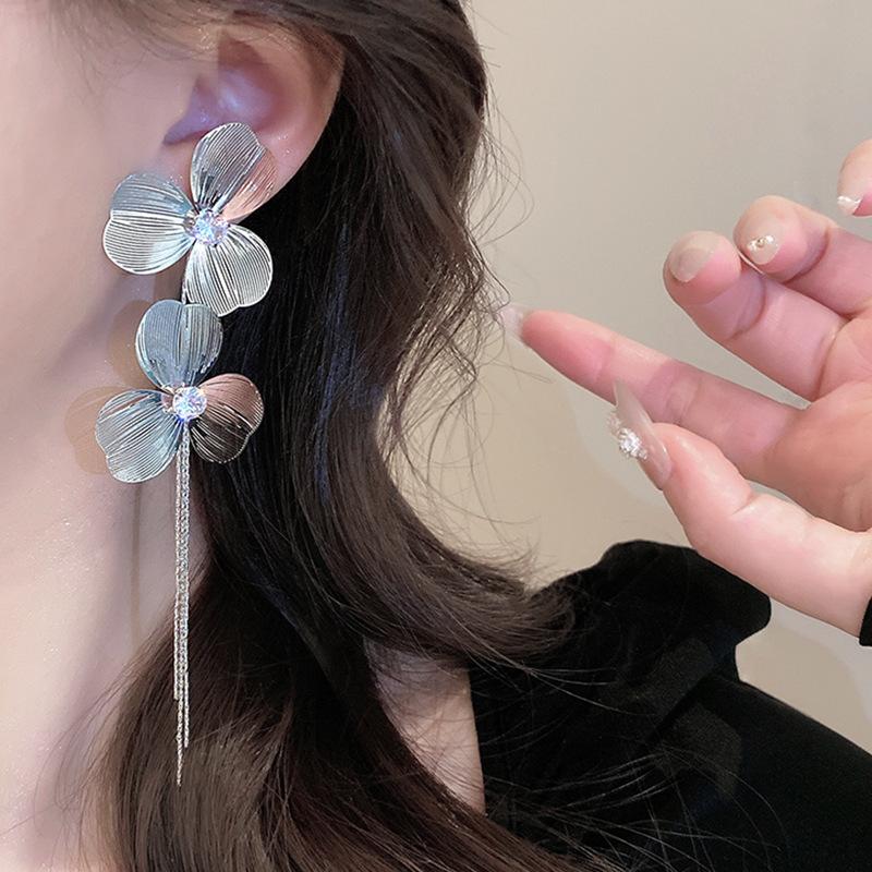 Fashion Creative Flower Women's Earrings