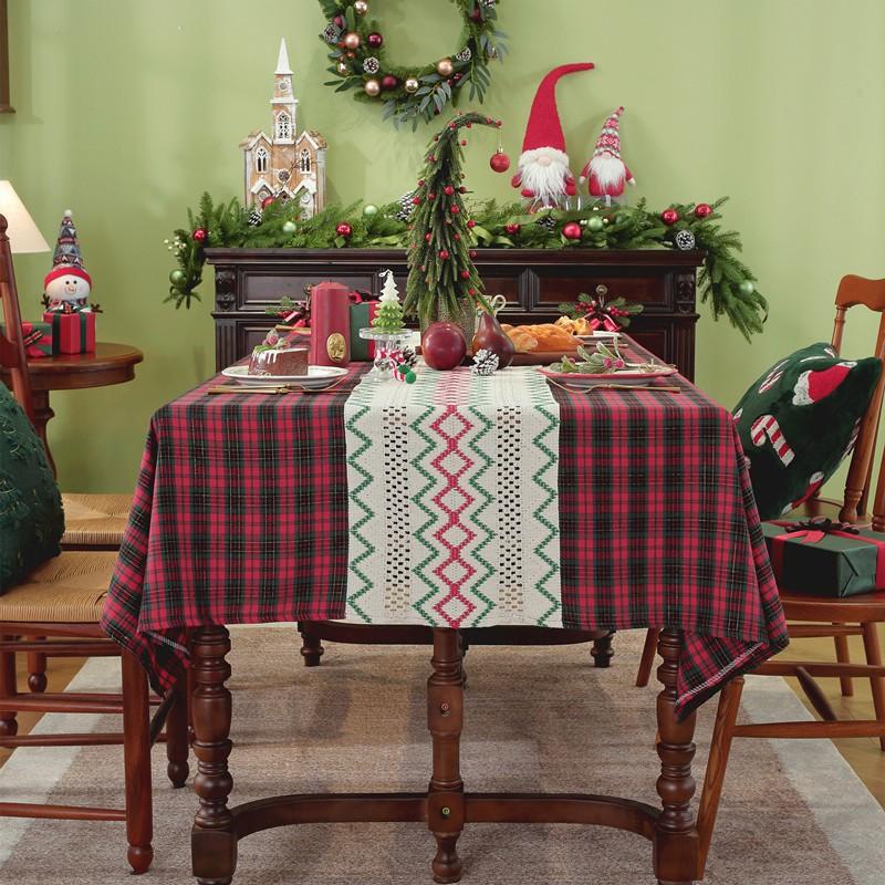 Festive Christmas Tablecloth With Gold Thread Red Plaid Tassels Decor Cotton Blend Rectangular Dining Table