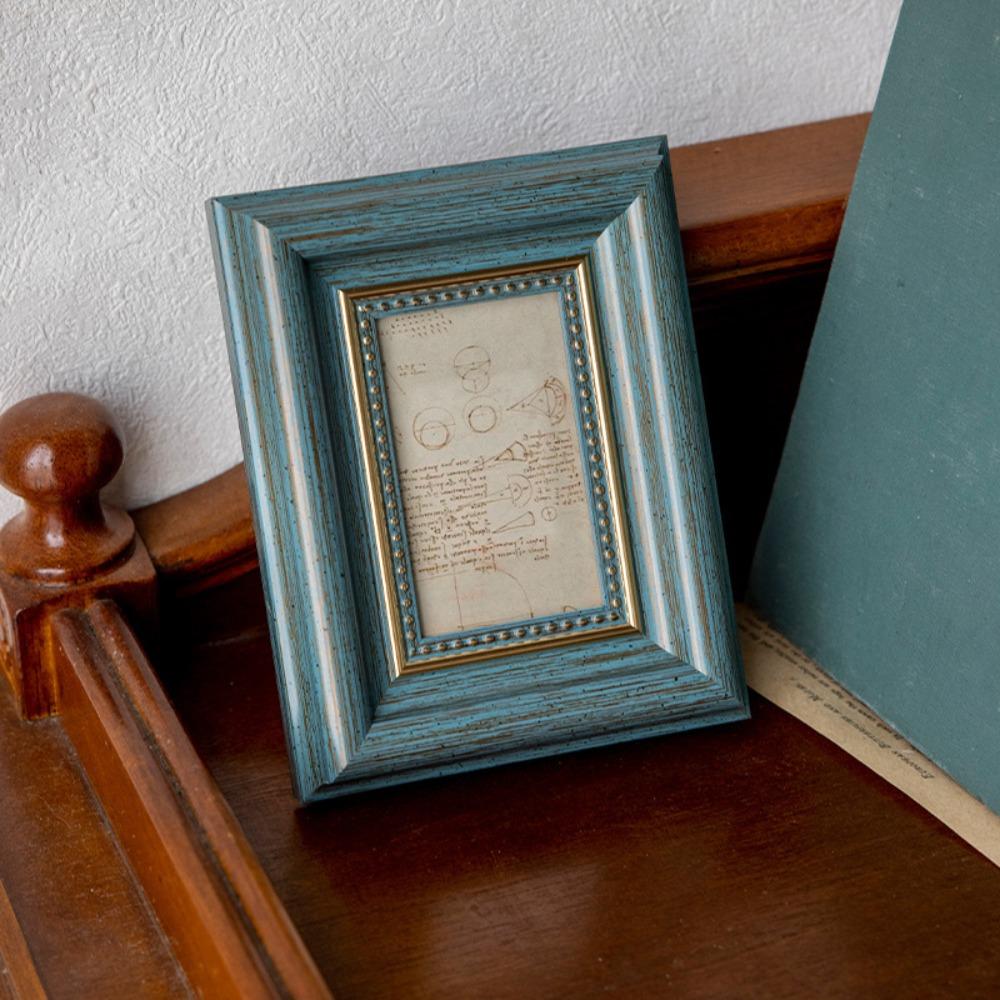 2PCS Mini Antique Picture Frames Rustic Photo Storage Frame Small Frame Desktop Photo Frame Bedroom