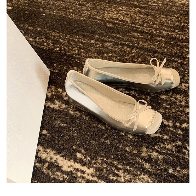 Версия из коровьей кожи~ Серебристая кожаная обувь-балетки с квадратным носком и французским ремешком Мэри Джейн, с бантом, одинарная обувь, женская обувь на плоской подошве
