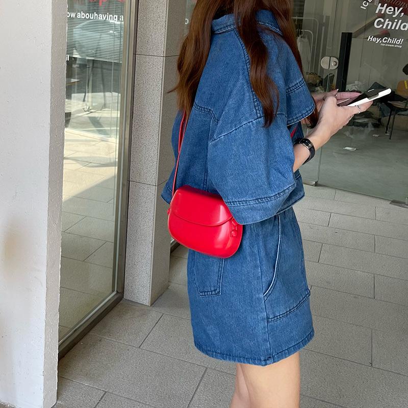 Новый дизайн Летняя Корейская Классика Ins Красная Сумка-седло Crossbody Маленького Размера Женская Универсальная Простая Сумка для Телефона