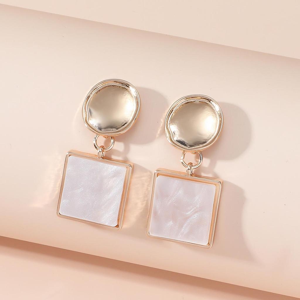 Colorful Fan-shaped Earrings for Women with a Simple and Personalized Temperament Earrings with Various Shapes and Studs Aluminium