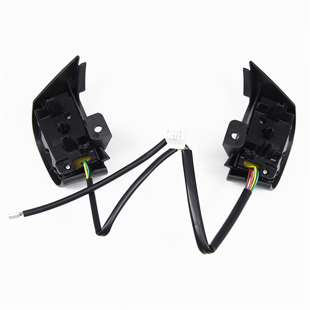 Multi-Function Steering Wheel Button Volume Adjustment For Toyota RAV4 2009-2011