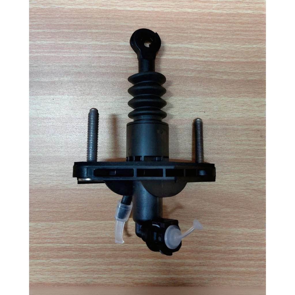New Genuine Clutch Master Cylinder For Suzuki CIAZ 1.5L