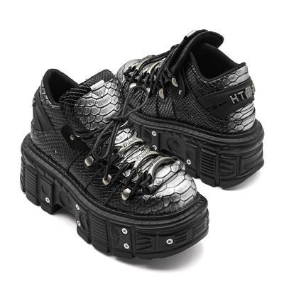Летние панк ботинки на платформе женские серебристые со змеиным принтом высокие на массивном каблуке готические туфли