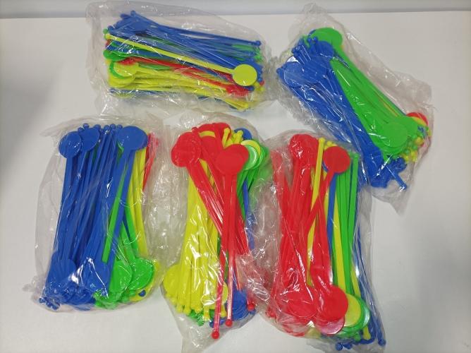 Ecost Customer Return, UPKOCH 400pcs Acrylic Stirrers Sticks for Drinks Cocktail Juice Wine (Random