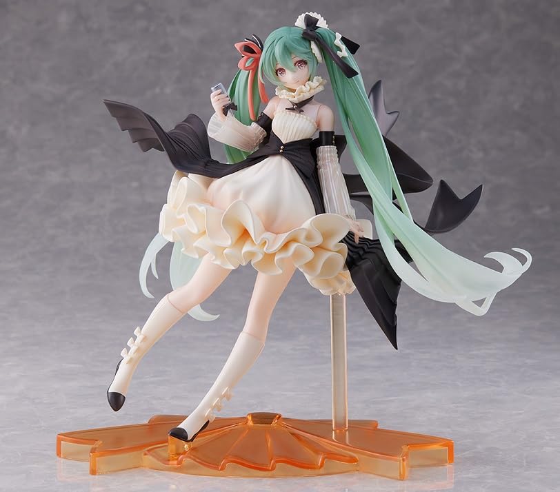 Фигурка AMP Artist Masterpiece Hatsune Miku Latidos 2022 года выпуска.