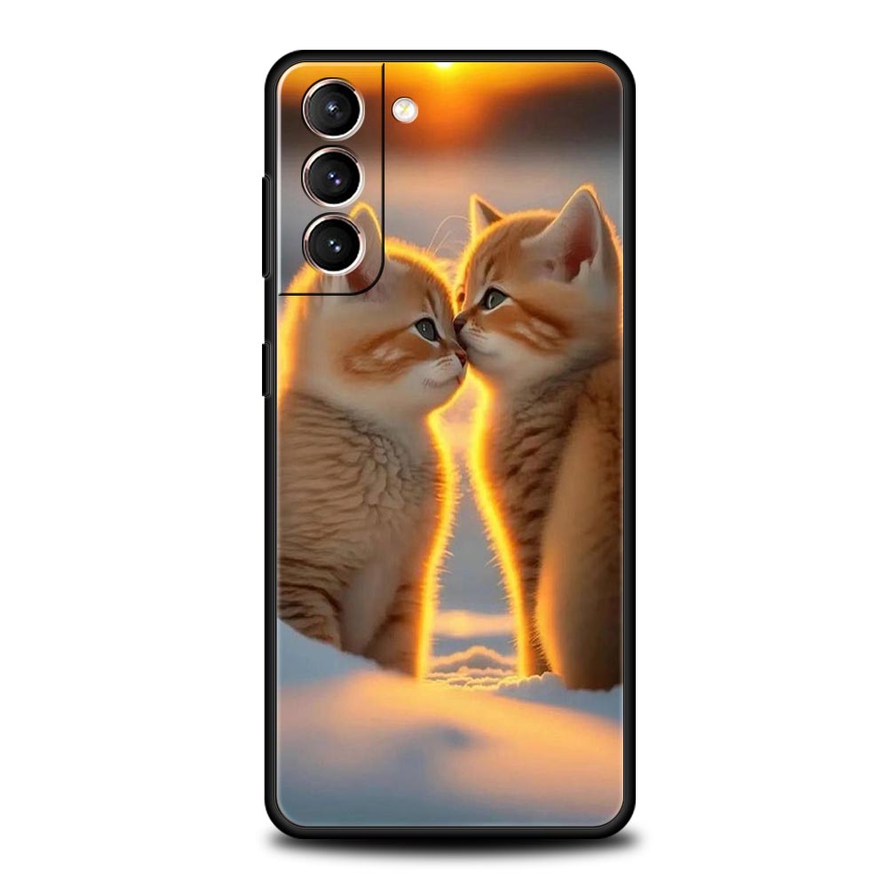 Чехол для телефона 'Целующийся кот' Милый котенок Для Samsung Galaxy S25 S24 S23 FE S22 Ultra S20 S21 5G S10 Plus S10E Мягкая черная крышка