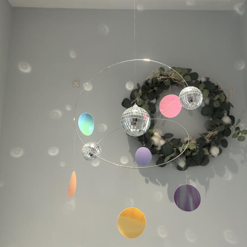 Дискотечный Многогранный Музыкальный Ветерник Декоративный Отражающий Шар Подвеска Музыкального Ветерника DIY Подарок Девочке на День Рождения Планета Световое Шоу Декор для Дома