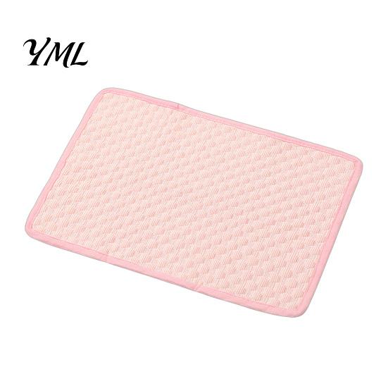 Ice Silk Pet Bed Dog Cooling Mat, Washable Sleeping Mat with 3D Massage Bumps, Portable Cooler Non-slip Mesh Bottom, Summer for Dogs Cats Non Slip Pad