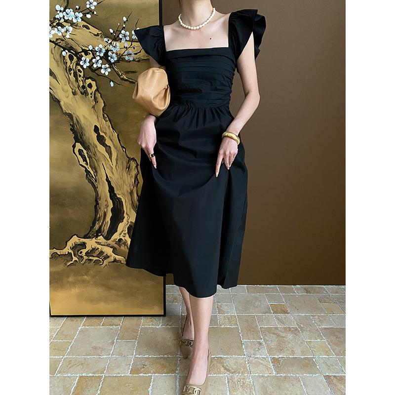 Платье для похудения с квадратным воротником и небольшими летящими рукавами Advanced Sense of Temperament Ранняя весна