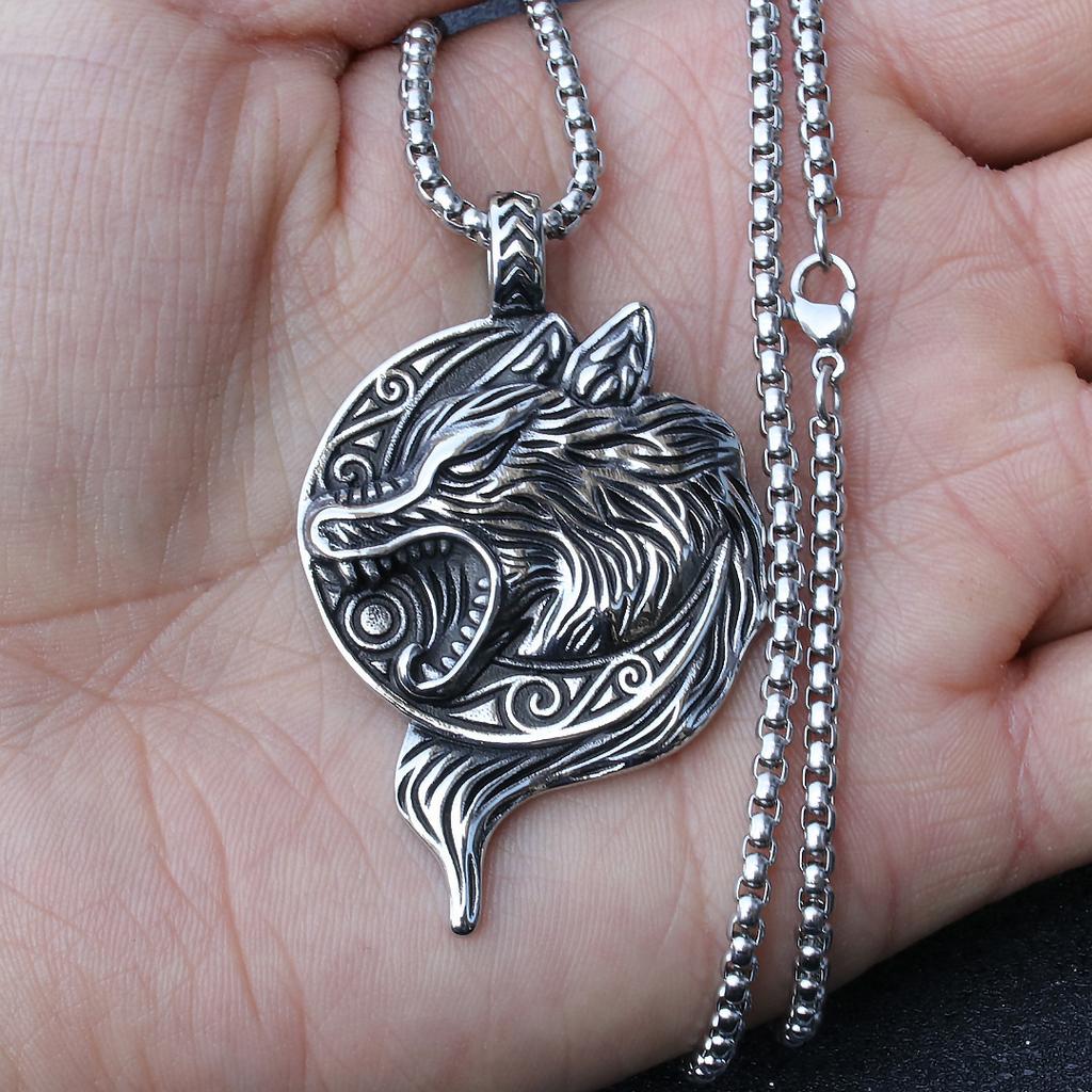 Pop Accessories, Retro Fashion, Men's Titanium Steel Necklace, Domineering Viking Wolf Head Pendant, Hip-hop