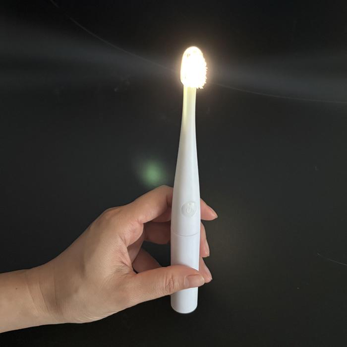 Illuminated Children's Toothbrush with LED White Light 3 in 1, Fun & Oral Check & Teeth Brushing, Kids Toothbrush With Light