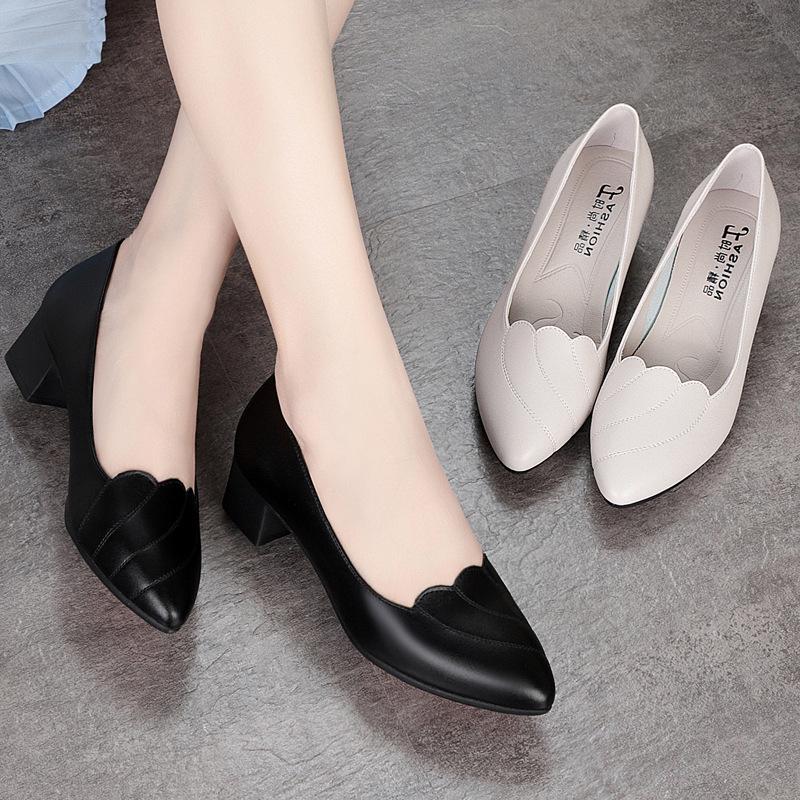 Мягкая кожаная рабочая обувь с мягкой подошвой, удобная одноместная обувь Four Seasons, женская толстая нескользящая обувь