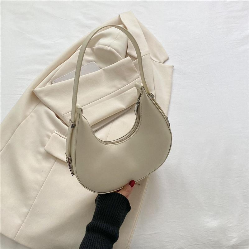 Trendy 2023 Summer Fashion Crescent Shoulder Bag For Women Casual Street Style