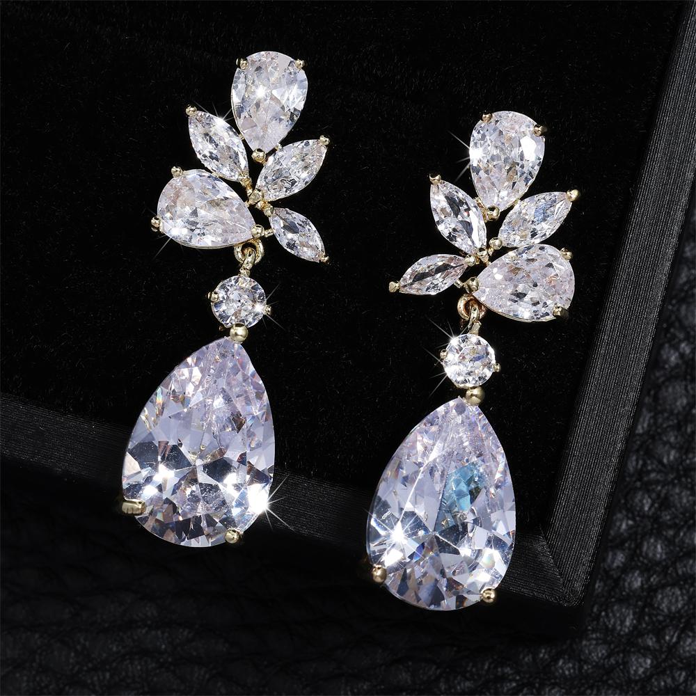 ZAKOL Fashion Teardrop Cubic Zirconia Dangle Earrings for Women Wedding Earring Shinny Leaf Bridal Marriage Jewelry Wholesale