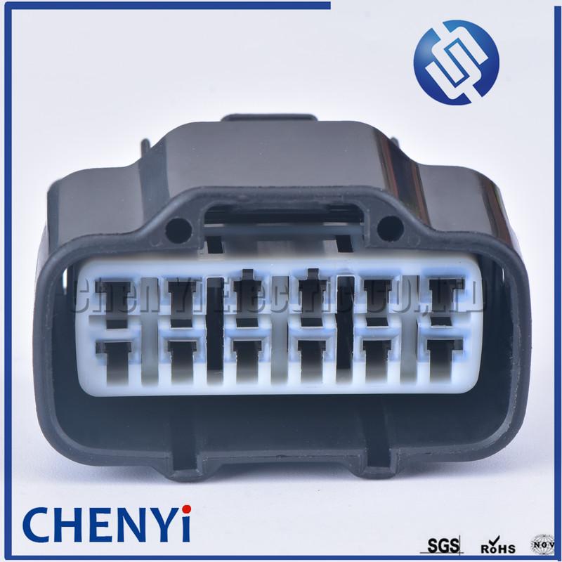 12 Pin 90980-11151 90980-11664 1JZ 2JZ-GTE connector Front differential motor actuator plug For Toyota Hilux Landcruiser Prado