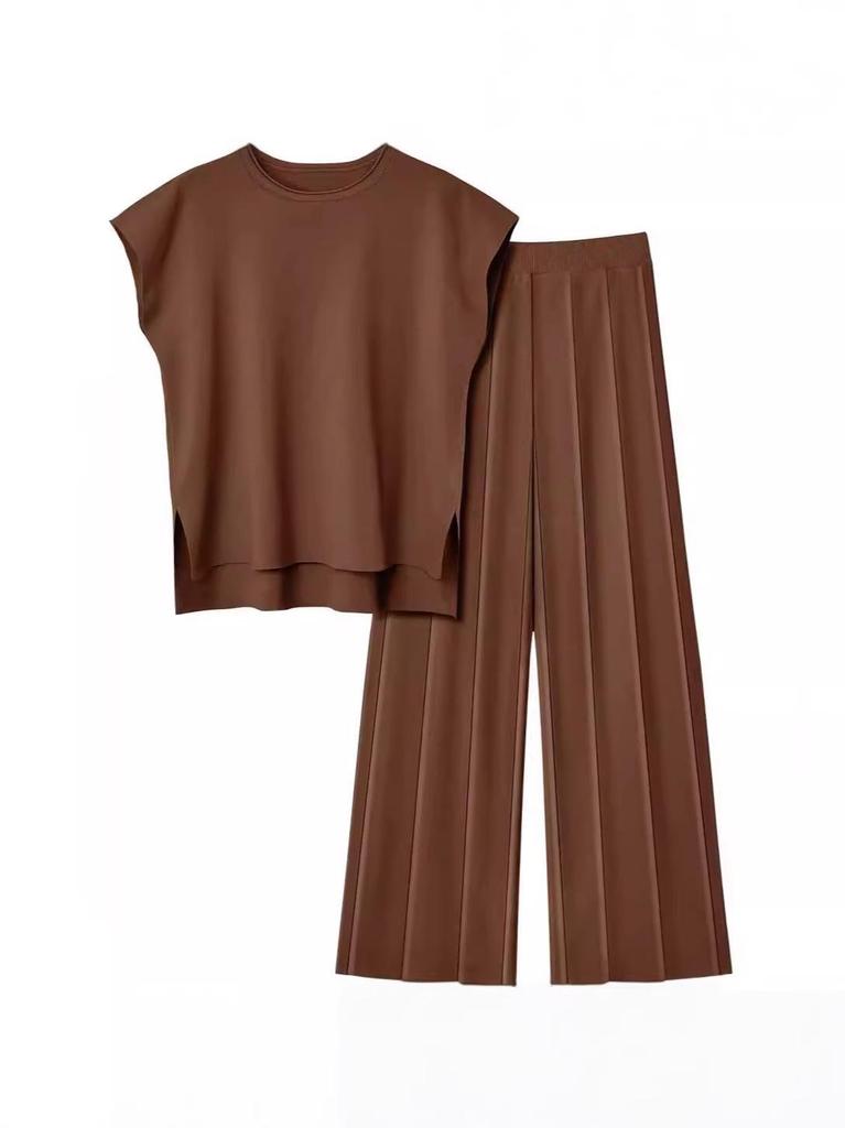 2024 Women's Knitted Casual Suit: Sleeveless Vest Sweater & Wide-Leg Pants Two-Piece