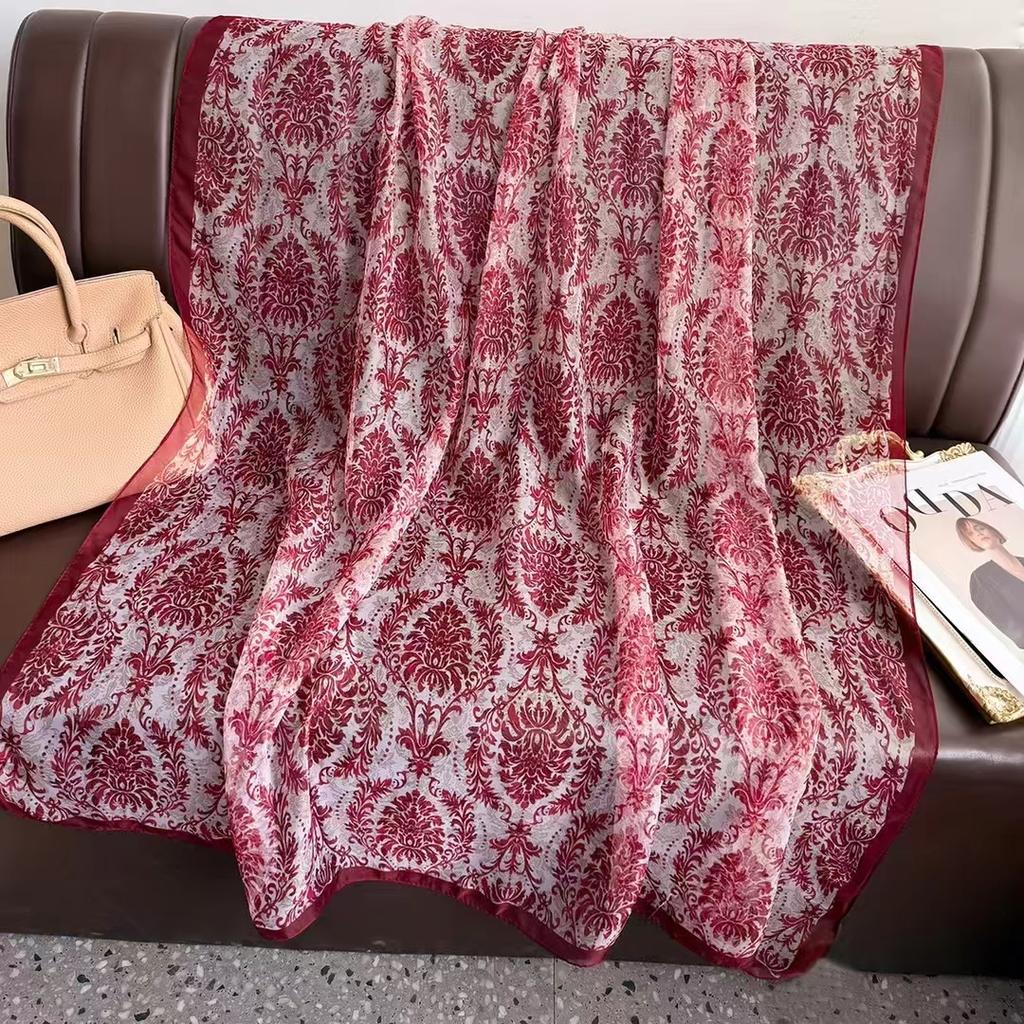 Summer Scarf Women Outdoor Sunscreen Shawl Soft Bandanna Foulard Female Floral Silk Shawl Lady High Quality Head Hijab Wrap