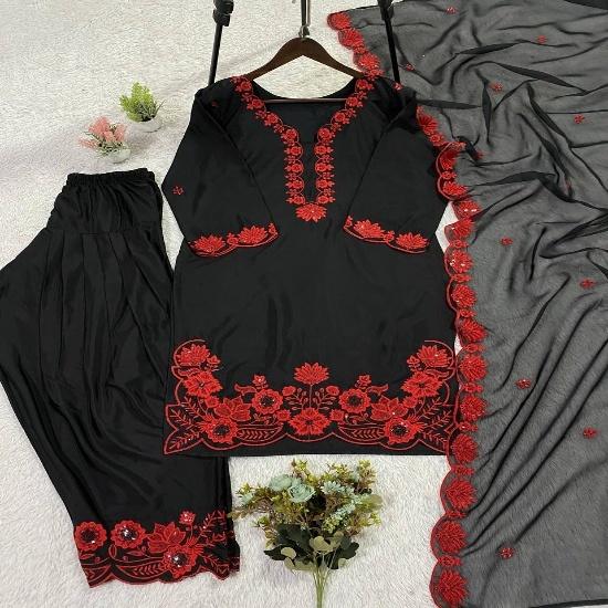 The Nazneen Thread-Embroidered Cutwork Salwar Suit Set